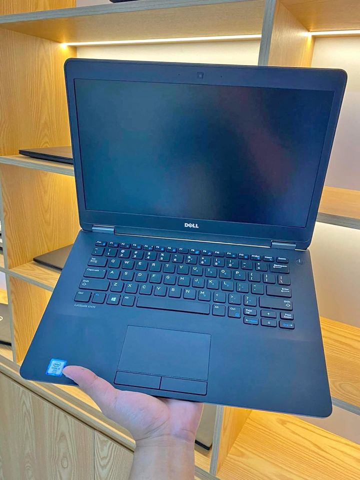 Laptop Dell Latitude E7470 core i5-6300U ram 8G SSD 256GB