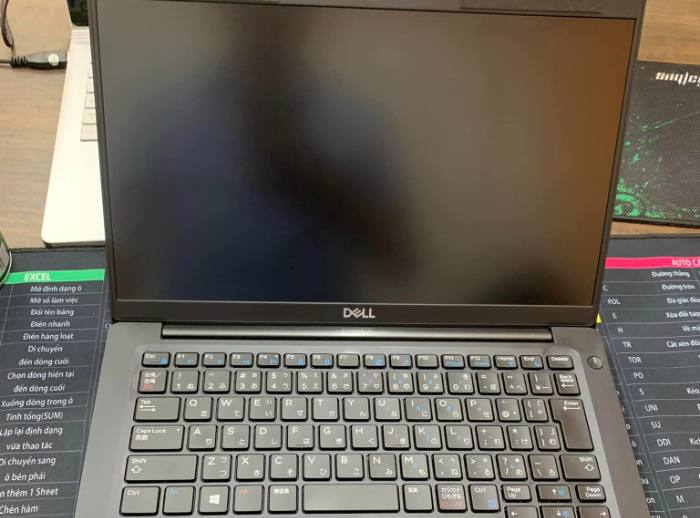 Dell Latitude 7390 I5-8265u Ram 8G Ssd 256G